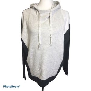 Rachel Zoe Two Toned Cream/Grey Hooded Long Sleeve Sweater Sz L